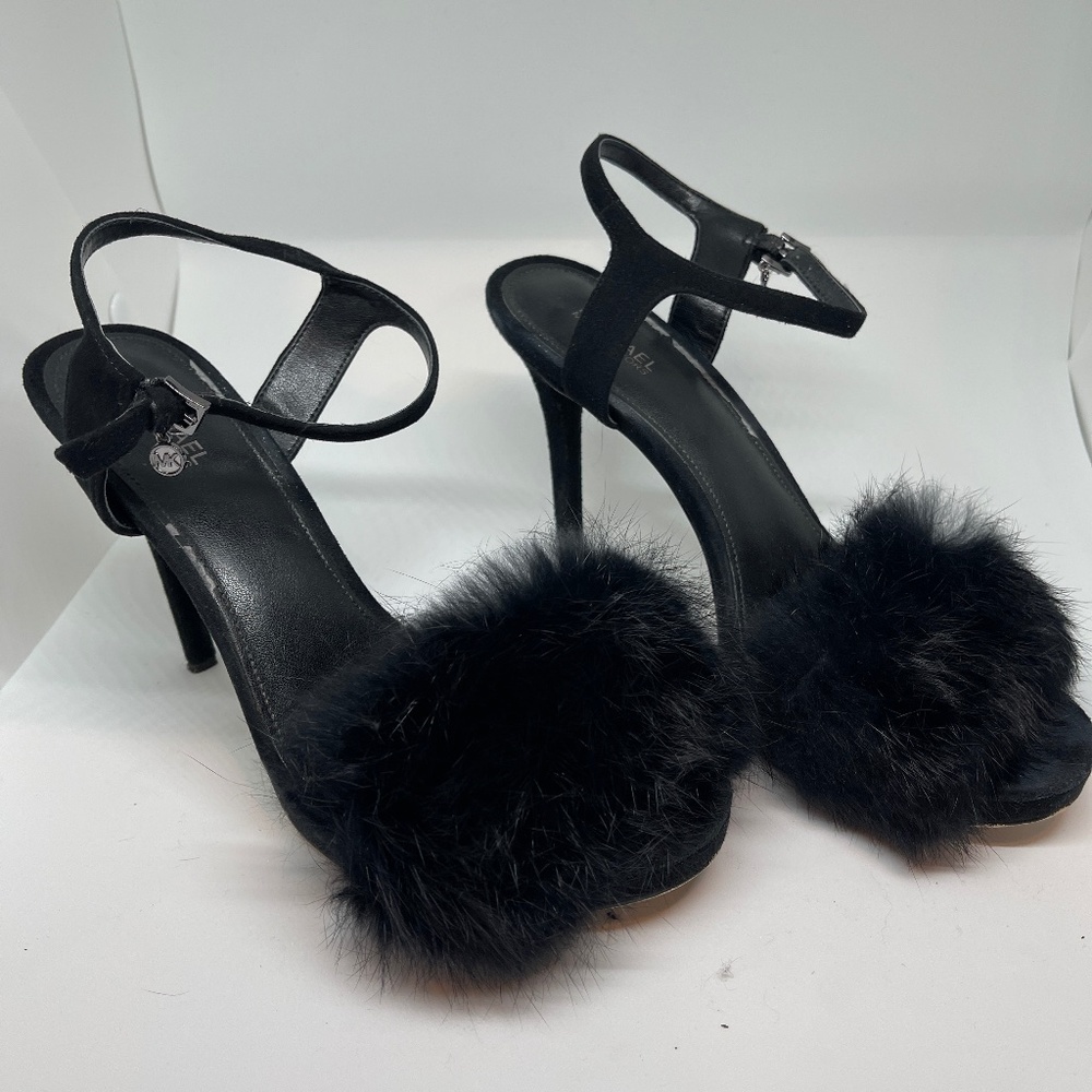 Micheal Micheal Kors Pom heels size 8